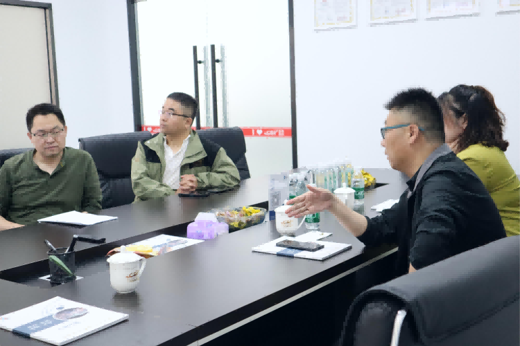 中国兵器工业XX研究所到访上海程斯智能科技有限公司考察设备
