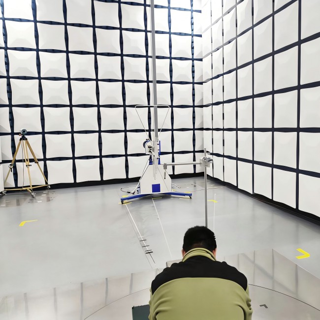 微波辐射防护服屏蔽性能测试仪